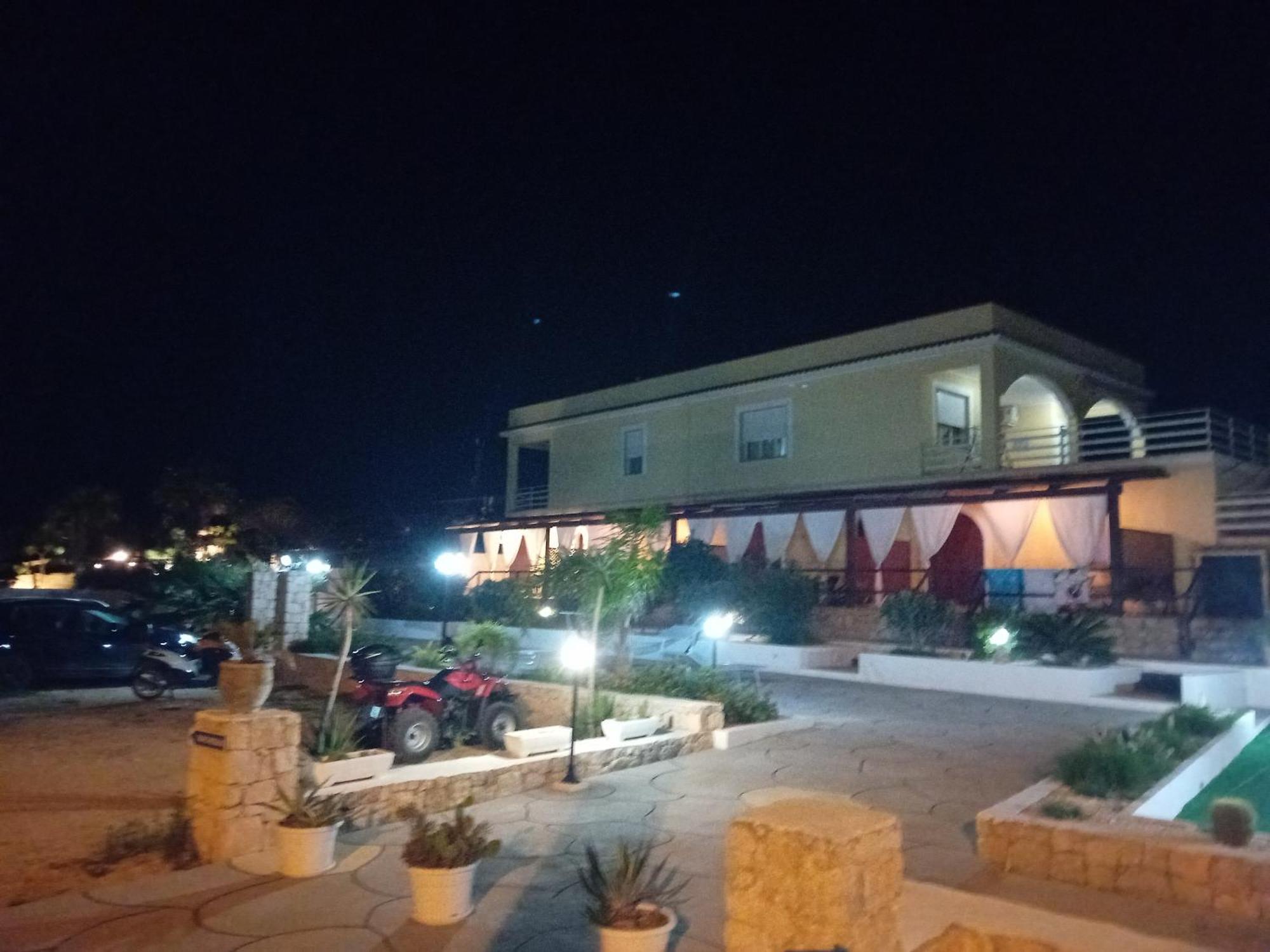 Case Vacanze I Quattroventi LMP Esterno foto